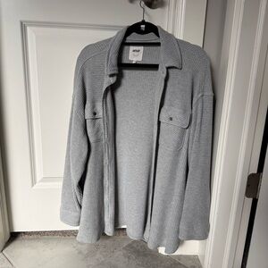 Aerie Women’s Gray Waffle Knit Button-Up Shirt